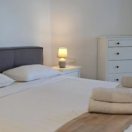 Casa Petri بالم مار